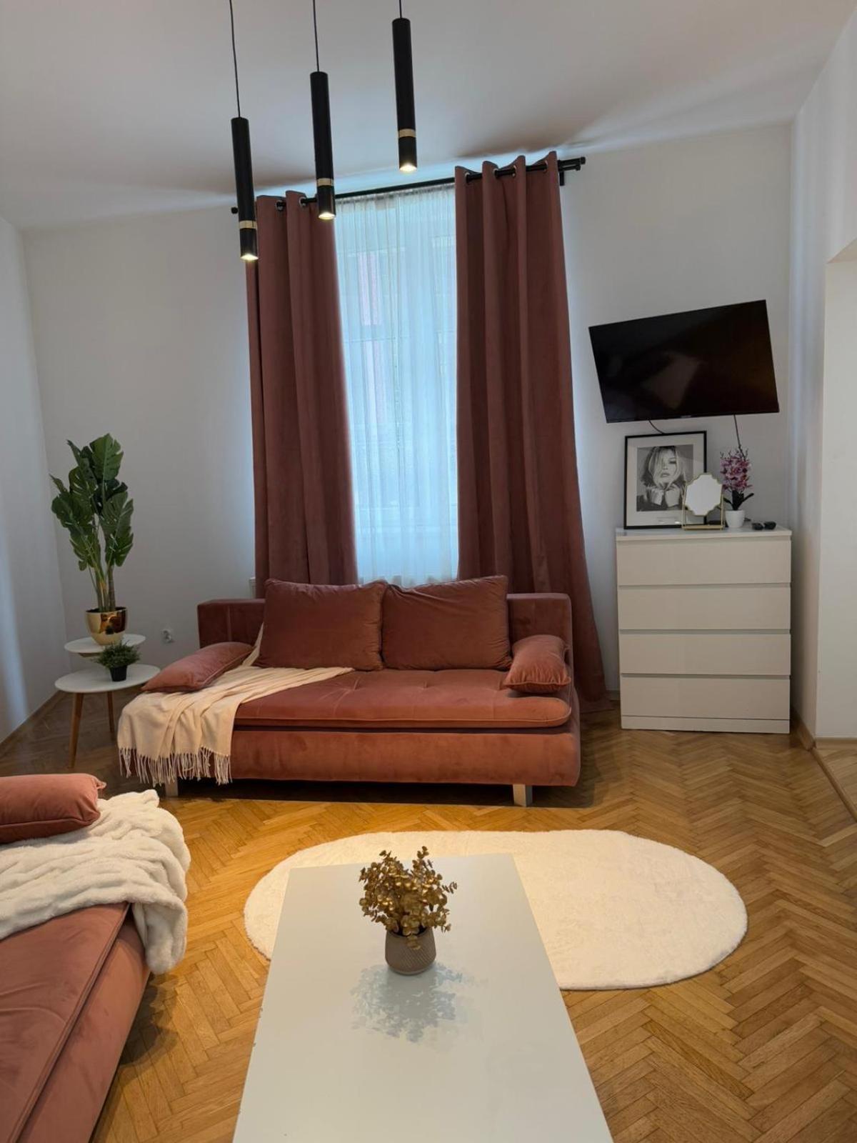 Kobiela Apartments Ktw City Center Катовице Екстериор снимка