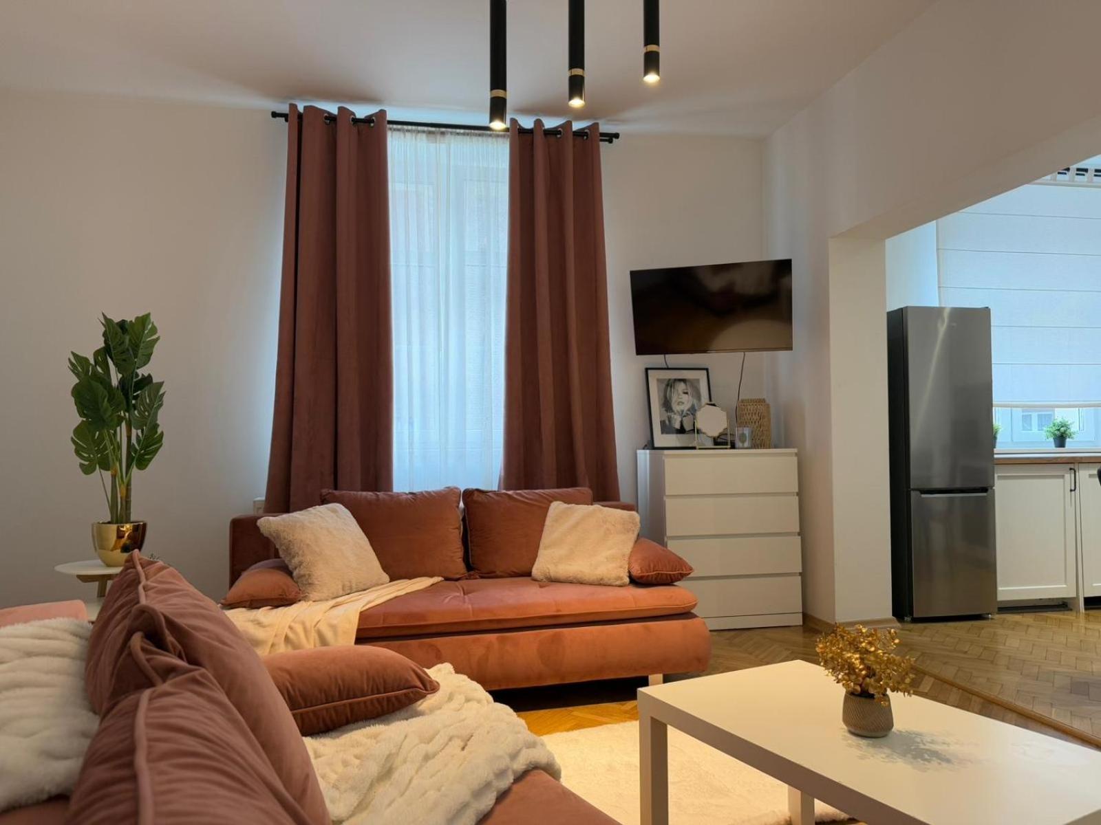 Kobiela Apartments Ktw City Center Катовице Екстериор снимка