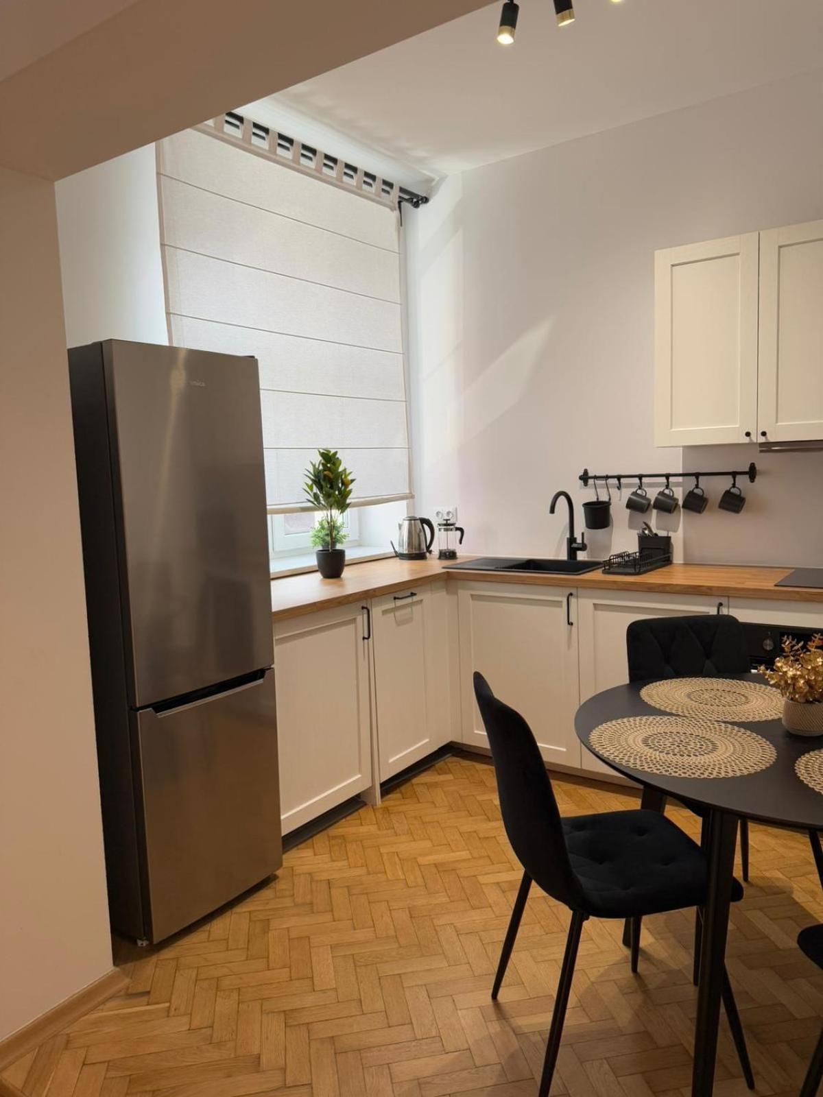 Kobiela Apartments Ktw City Center Катовице Екстериор снимка