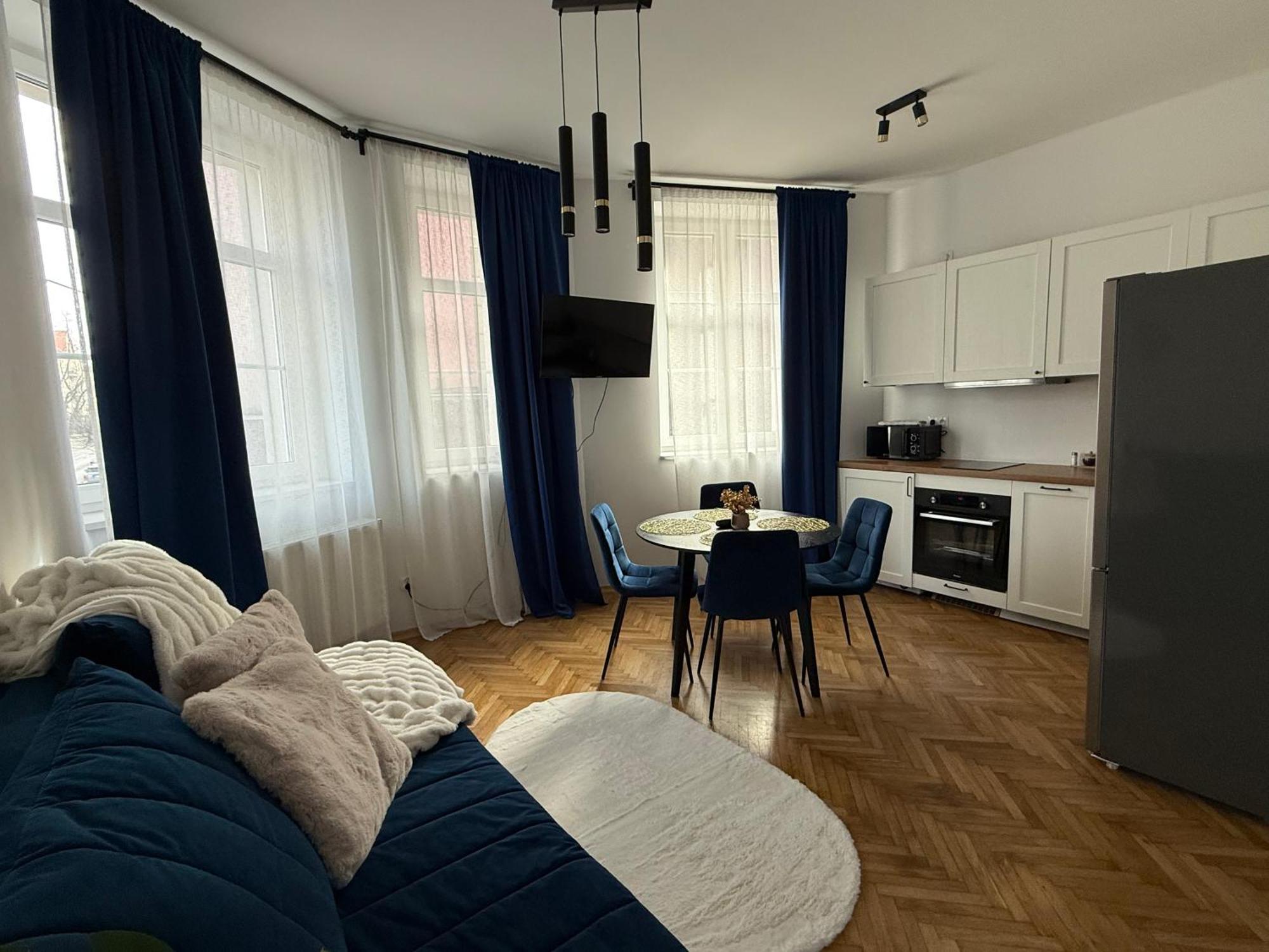 Kobiela Apartments Ktw City Center Катовице Екстериор снимка