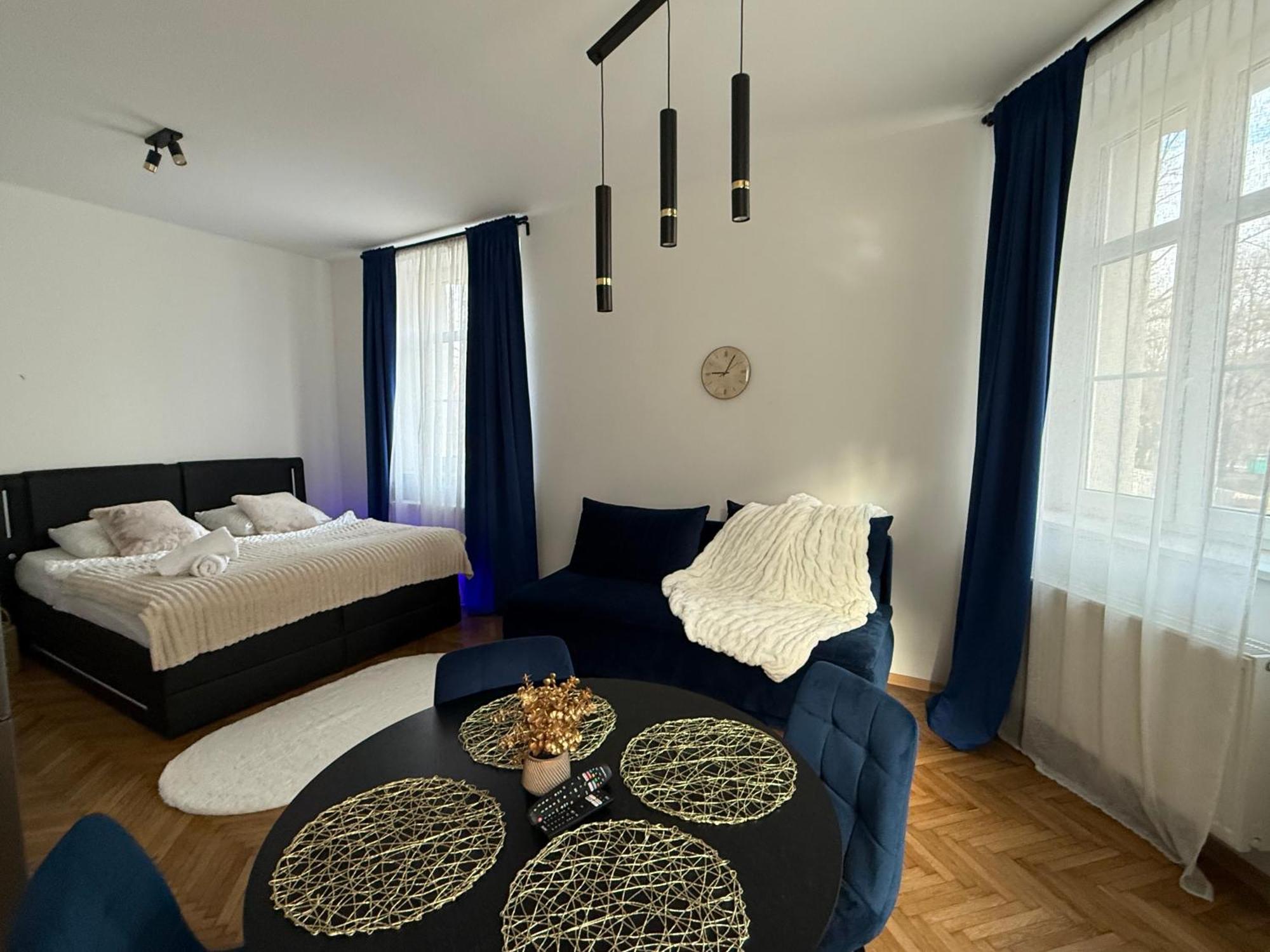 Kobiela Apartments Ktw City Center Катовице Екстериор снимка